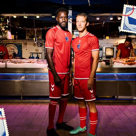 Les Maillots De L Us Concarneau Us Concarneau