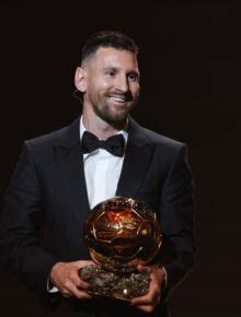 Lionel Messi La Biographie De Lionel Messi Avec Voici Fr