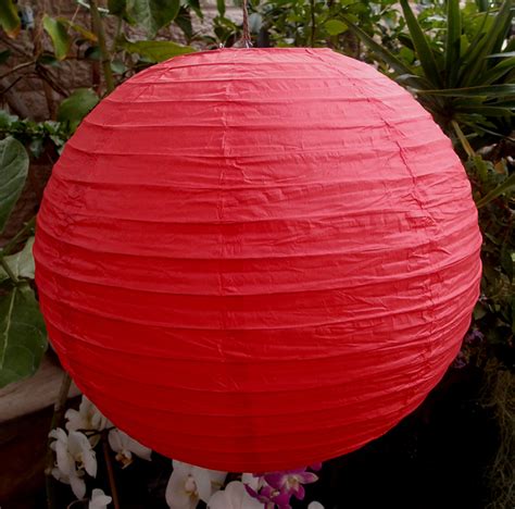 Round Parallel Ribbed Paper Lanterns Wholesale