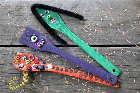 Wooden Spoon Monsters Monster Crafts Wooden Spoon Crafts Halloween