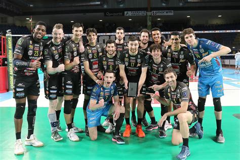 Pallavolo La Cucine Lube Ritrova Il Successo In Rimonta I