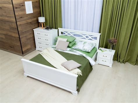 Кровать king size из массива сосны 200х200 см белая эмаль Niko - купить ...
