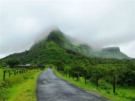 visapur fort  maharashtra  time  visit   reach