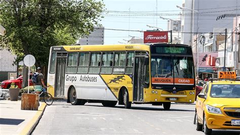 El boleto de colectivo pasó a costar 280 en Neuquén Radio 3 Cadena