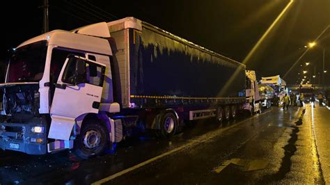 Konya Da Zincirleme Trafik Kazas T R Birbirine Girdi