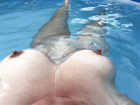 My Wife Beautiful Boobs In Swimming Pool Photo 3 9 X3vid