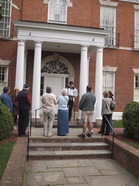 Georgetown Walking Tour Off The Beaten Path Georgetown Dc Explore