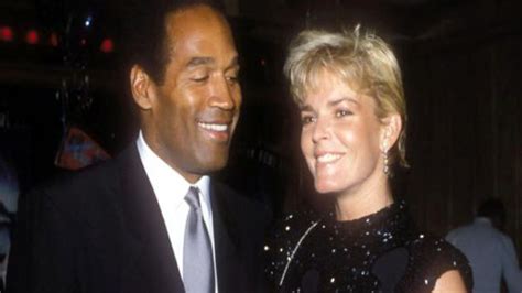 O.J. and Nicole Brown Simpson's relationship before tragic murder Video ...