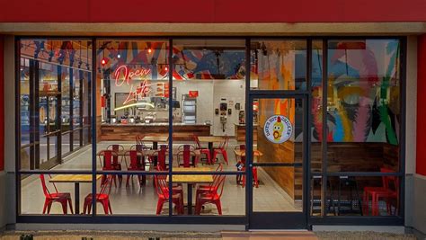 Dave S Hot Chicken Franchise Plans To Open Locations Vetted Biz