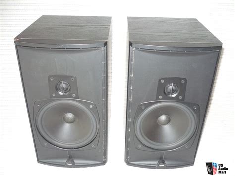 Boston Acoustics CR 8 Speaker Pair Photo 1186722 US Audio Mart