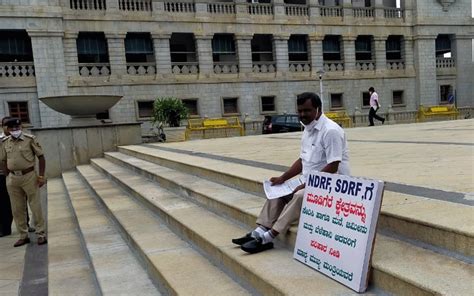 Karnataka Bjp Mla Stages Protest Alone At Vidhana Soudha Premises