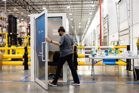 Amazon Will Install Small ZenBooth Meditation Kiosks In Its Warehouses