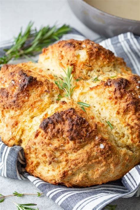 Garlic Cheddar Herb Irish Soda Bread [ Video] Oh Sweet Basil