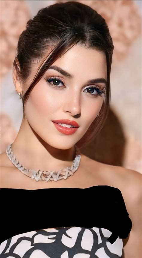 Pin By Sheh Sid On Hande Ercel Blonde Hair Inspiration Beauty Inspiration Beautiful Women