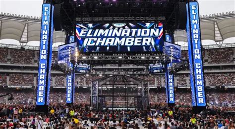 La WWE fa marcia indietro Elimination Chamber andrà a Toronto e non