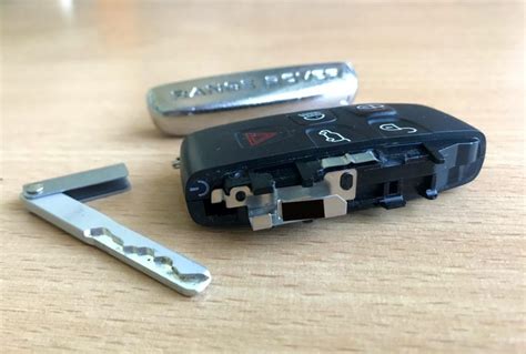 How To Replace The Smart Key Battery In A Range Rover Evoque And How To