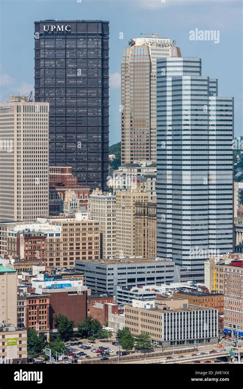 Skyline of downtown Pittsburgh Stock Photo - Alamy