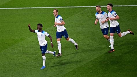 FIFA World Cup Bukayo Saka And Jude Bellingham Sparkle As England