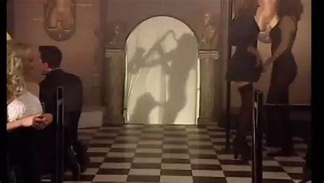 Blonde Lesbische Herrin Knallt Sklaven Mit Gro Em Strapon Xhamster