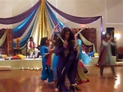 Best Mehndi Night Dance Dhandiya Pakvideotube Video Dailymotion