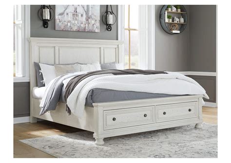 Robbinsdale King Panel Storage Bed