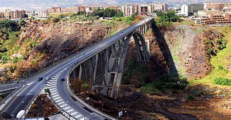 Ponte Morandi Di Catanzaro Usata Malta Scadente Per Risparmiare Devo