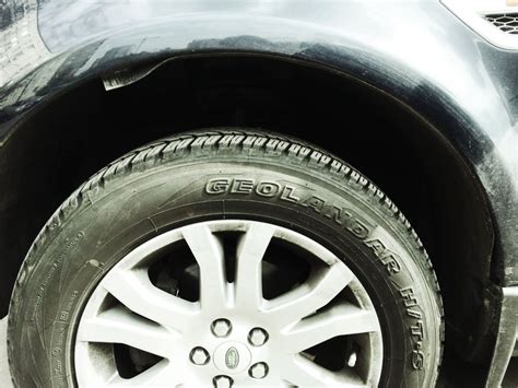 Замена уплотнителей колесных арок в Range Rover Evoque в Москве ...