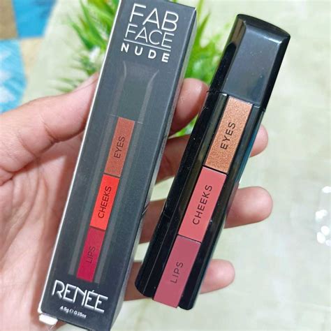 Blushes Highlighter FAB FACE NUDE IN STICK Freeup