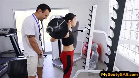 Bigass Rimmed Babe In The Gym Enjoys Sex With Her Personal Trainer