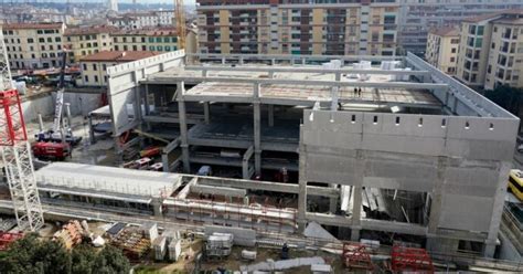 Il Crollo Del Cantiere Esselunga A Firenze Solo L Ultimo Tassello Di