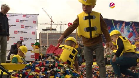 VIDEO Lego Discovery Centre Hamburg Erste Ladung Bausteine Geliefert