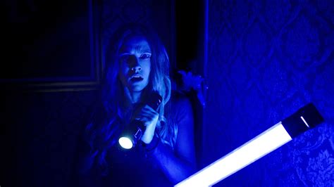 Lights Out is a dim bulb of a horror movie