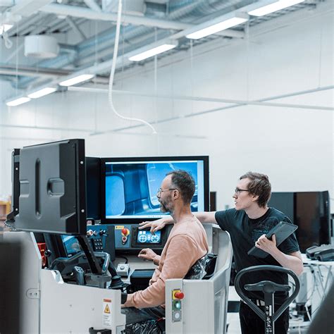 Custom training simulators - Creanex