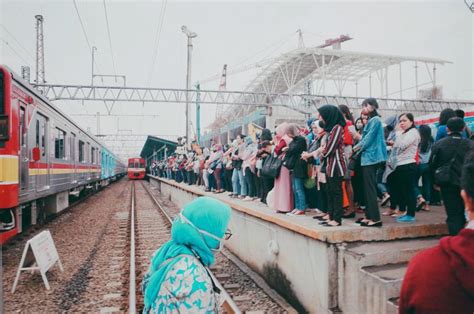 Jadwal Kereta Api Krl Cikarang Bekasi Jakarta Tahun