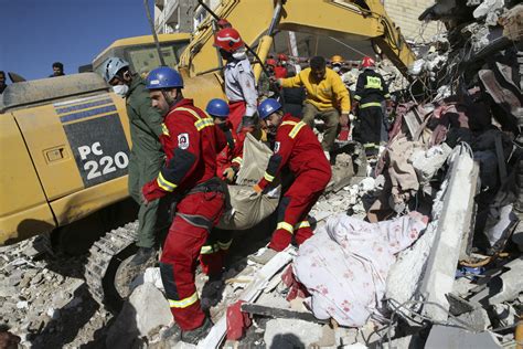 Suman 530 Muertos Y 7 Mil 800 Heridos Por Terremoto En Irán Proceso