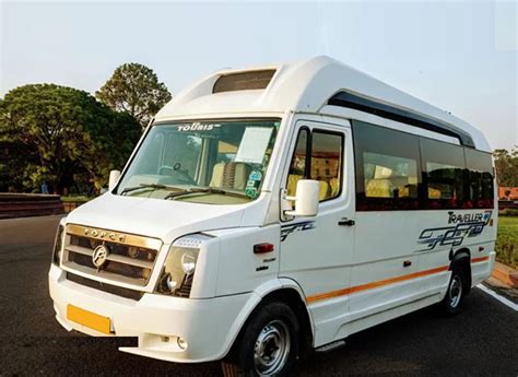 Seater Maharaja Tempo Traveller Hire In Delhi