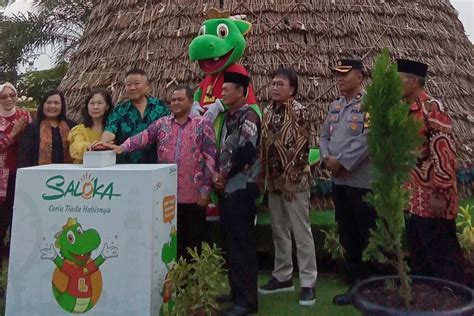 Saloka Gelar Kampung Natal Dan Rekor Muri Replika Pohon Natal Tertinggi