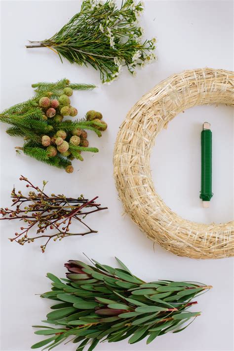 Diy How To Make A Gorgeous Holiday Wreath