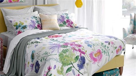 Duvet Cover White Swan Dry Cleaners