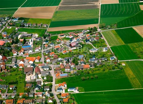 Tomerdingen Aus Der Vogelperspektive Ortsansicht Am Rande Von