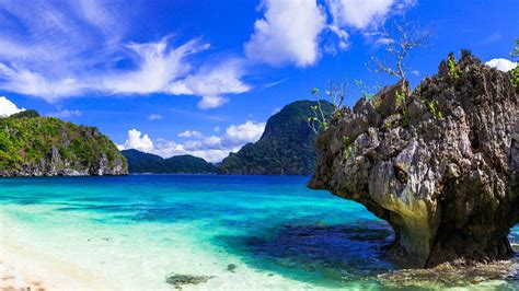 Palawan El Nido Islands Desktop Wallpaper X