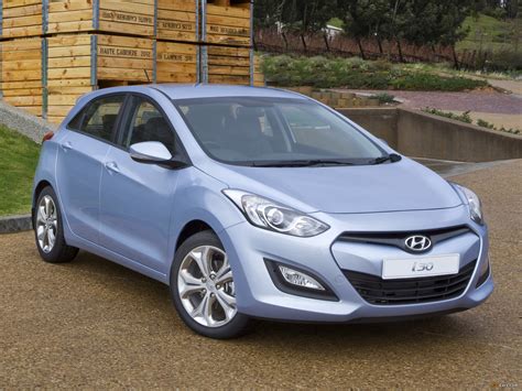 Hyundai I30 5 Door ZA Spec GD 2012 Photos 2048x1536