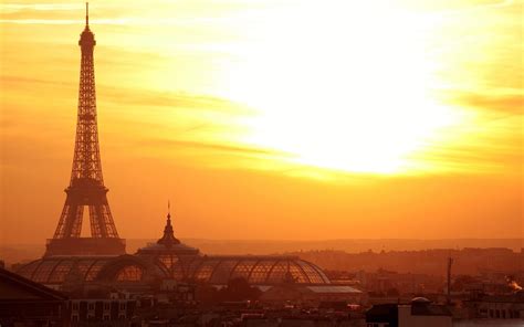 Eiffel Tower At Sunset MacBook Air Wallpaper Download | AllMacWallpaper