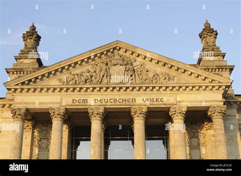 Fachada del edificio reichstag fotografías e imágenes de alta