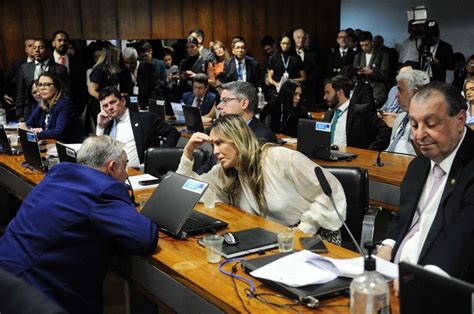 Senadores Retomam Votação Do Fundo Constitucional Nesta Quarta