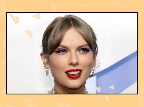 All About Taylor Swifts Vmas Beauty Look Popxo