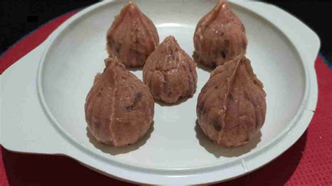 Gulkand Modak Recipe गुलकंद मोदक Rose Gulkand Modak Veg Recipes With Vaishali