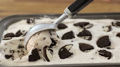 Easy Homemade Oreo Ice Cream Recipe Youtube