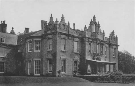 Vintners Englands Lost Country Houses