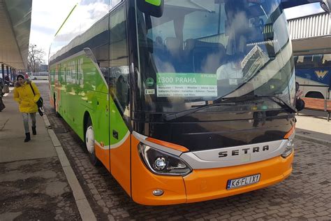 Autokar Z Warszawy Do Kijowa Flixbus Przywraca Po Czenia